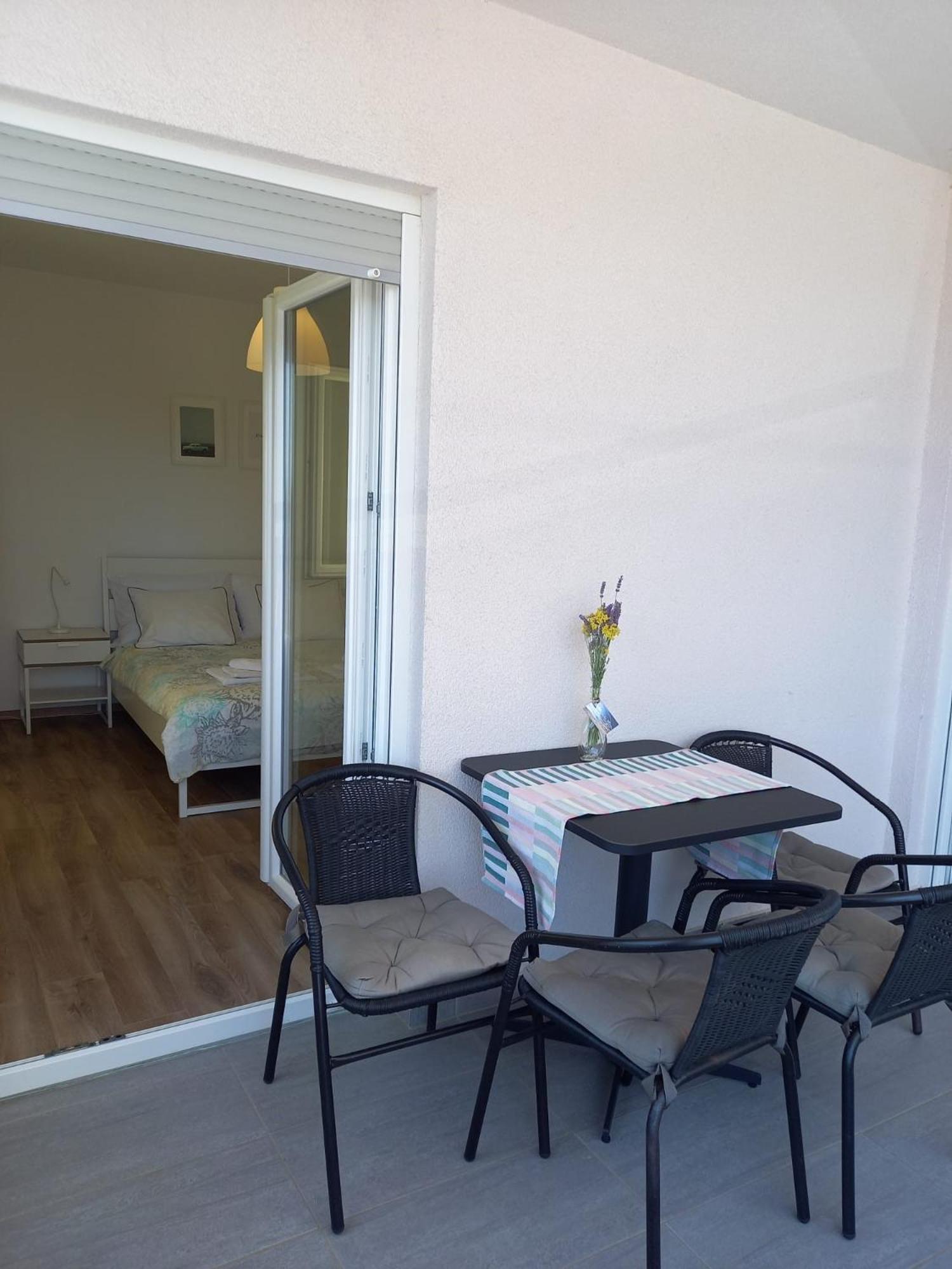 Apartments Stella Krk Town Zewnętrze zdjęcie